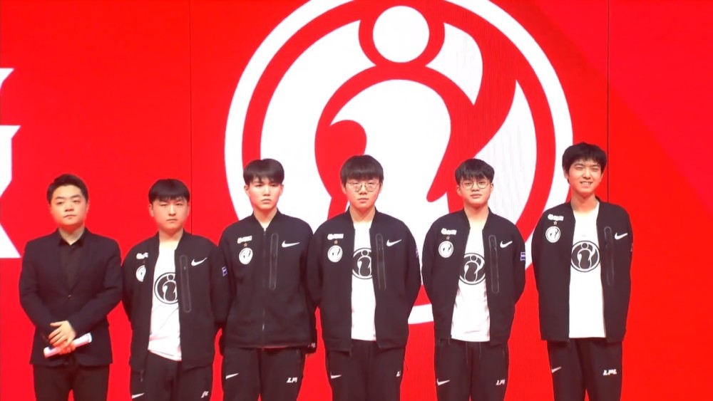 和坚持得到 和坚持得到