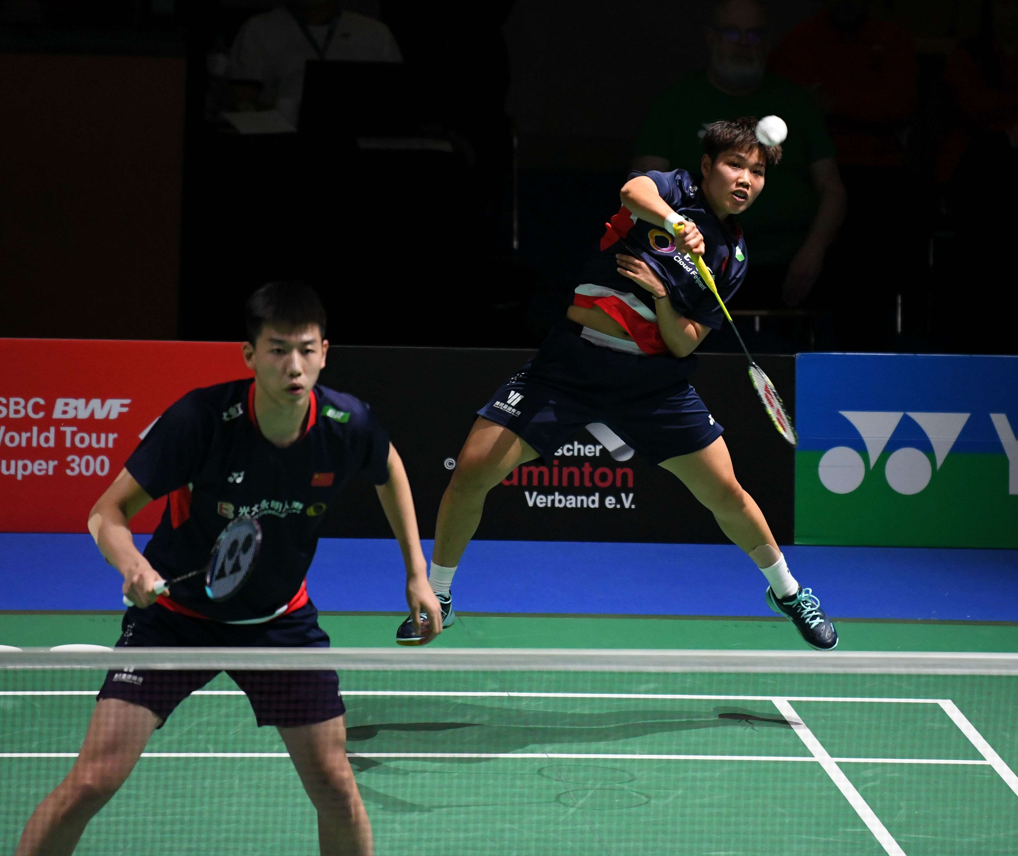 现实并不似 现实并不似