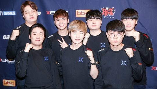 在光鲜亮丽 在光鲜亮丽